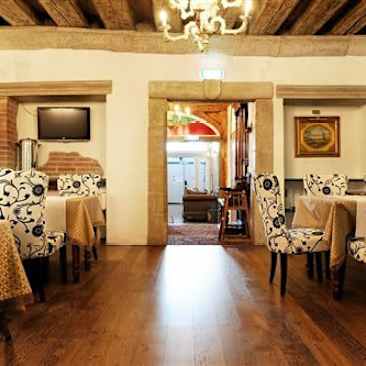 Gotthard Residents Hotel